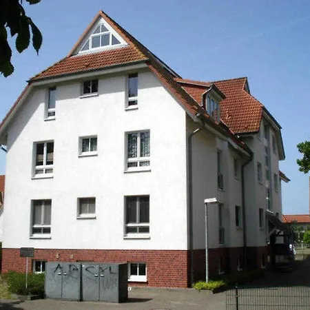 Kastanienallee Zwischen Zentrum Und Seebruecke * גראל-מוריץ